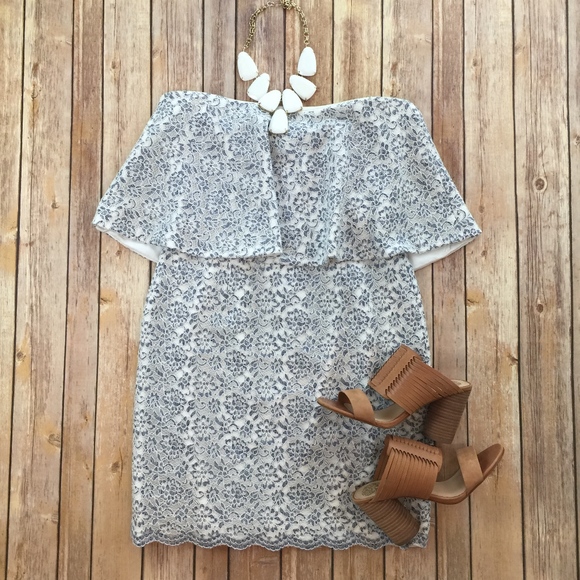 Gianni Bini Dresses & Skirts - Gianni Bini Molly Lace Popover Dress